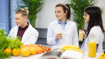 Psychodietetyka z elementami AI | Studia podyplomowe we Wrocławiu | Uniwersytet Dolnośląski DSW we Wrocławiu: lic_dietetyka_i_promocja_spec_08.jpg