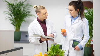 Psychodietetyka z elementami AI | Studia podyplomowe we Wrocławiu | Uniwersytet Dolnośląski DSW we Wrocławiu: lic_dietetyka_i_promocja_spec_09.jpg