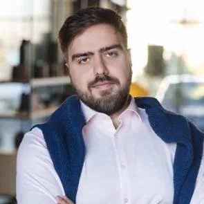 Przygotowanie pedagogiczne dla psychologów | Uniwersytet Dolnośląski DSW we Wrocławiu: zdjęcie portretowe - Filip Liebersbach