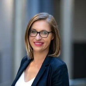 Centrum Wsparcia, Pomocy Psychologicznej i Psychoedukacji | Uniwersytet Dolnośląski DSW we Wrocławiu: zdjęcie portretowe Anna Piguła