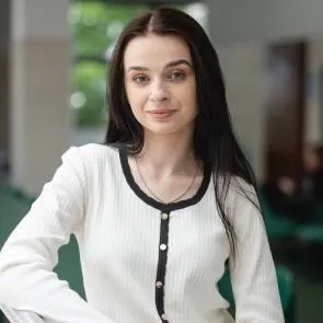 Media design i marketing wizerunkowy | Studia I stopnia we Wrocławiu | Uniwersytet Dolnośląski DSW we Wrocławiu: Weronika Asajewicz