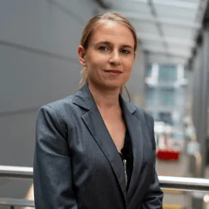 Logistyka | Studia I stopnia we Wrocławiu | Uniwersytet Dolnośląski DSW we Wrocławiu: dr Alicja Barcik