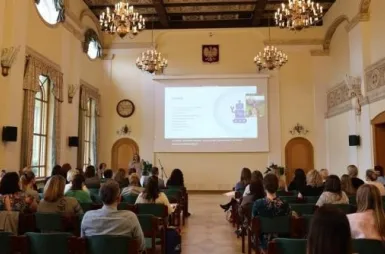 Laboratorium Dydaktyki - program transformatywnego nauczania dla klas 4-8 szkoły podstawowej | Uniwersytet Dolnośląski DSW we Wrocławiu: konferencja