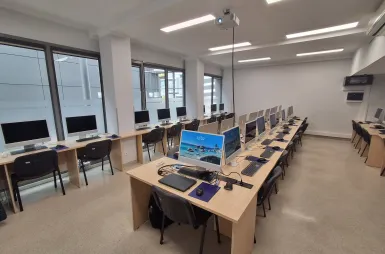 Laboratoria i pracownie | Uniwersytet Dolnośląski DSW we Wrocławiu: i mac2 