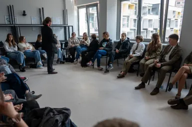 Podsumowanie | Otwarci na siebie: Dolny Śląsk w dialogu o samotności online i offline | Aktualności | Uniwersytet Dolnośląski DSW we Wrocławiu: 12