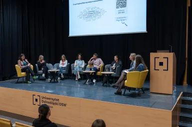 Podsumowanie | Otwarci na siebie: Dolny Śląsk w dialogu o samotności online i offline | Aktualności | Uniwersytet Dolnośląski DSW we Wrocławiu: 5