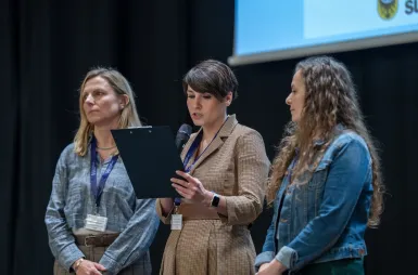 Podsumowanie | Otwarci na siebie: Dolny Śląsk w dialogu o samotności online i offline | Aktualności | Uniwersytet Dolnośląski DSW we Wrocławiu: Otwarci na siebie