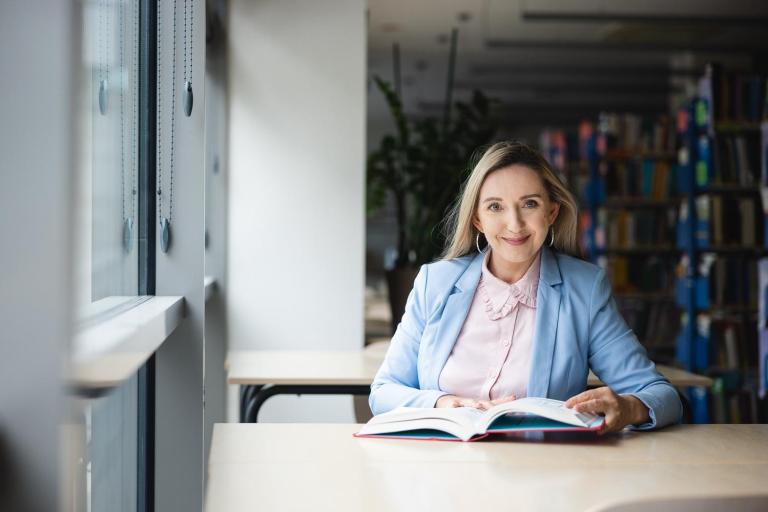 Administracja celno-skarbowa | Studia I stopnia we Wrocławiu | Uniwersytet Dolnośląski DSW we Wrocławiu: dsw_administracja_spec_04.jpg