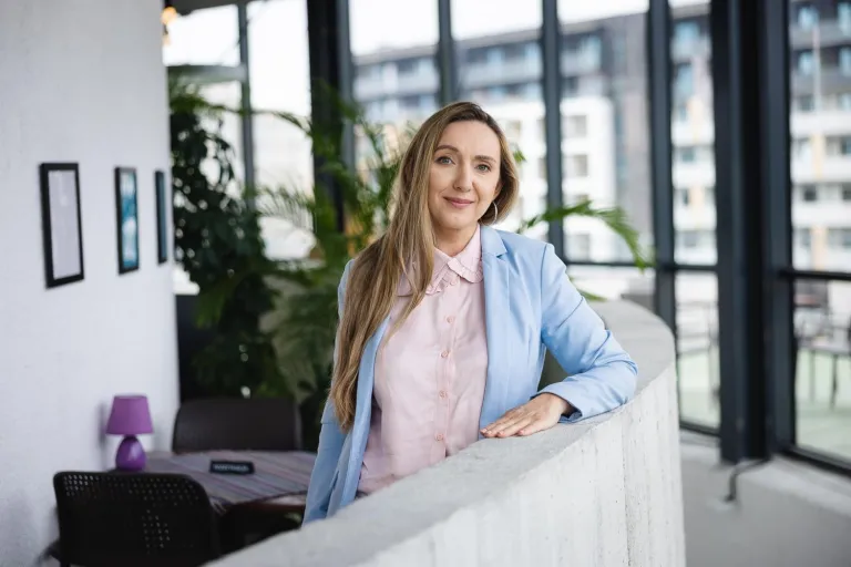 Wyniki wyszukiwania | Uniwersytet Dolnośląski DSW we Wrocławiu: 2023_07_26_dsw_sesja_niklas_378.jpg