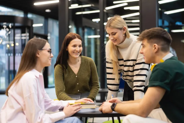 Federacja naukowa | Uniwersytet Dolnośląski DSW we Wrocławiu: grafika_DSW_federacja_naukowa_2