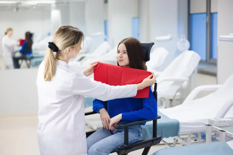 Odnowa biologiczna i wellness | Studia I stopnia we Wrocławiu | Uniwersytet Dolnośląski DSW we Wrocławiu: analiza kolorystyczna studentki