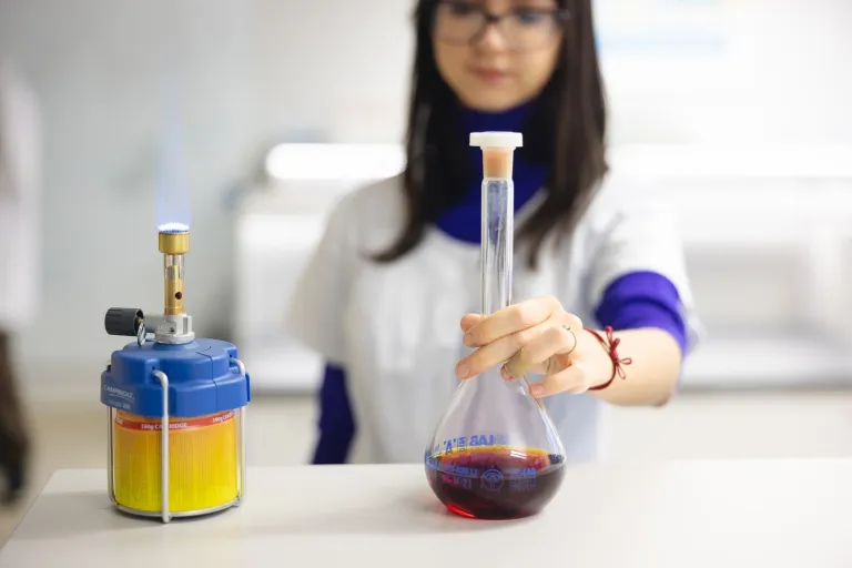 Strona główna | Uniwersytet Dolnośląski DSW we Wrocławiu: Laboratorium Uniwersytetu Dolnośląskiego DSW