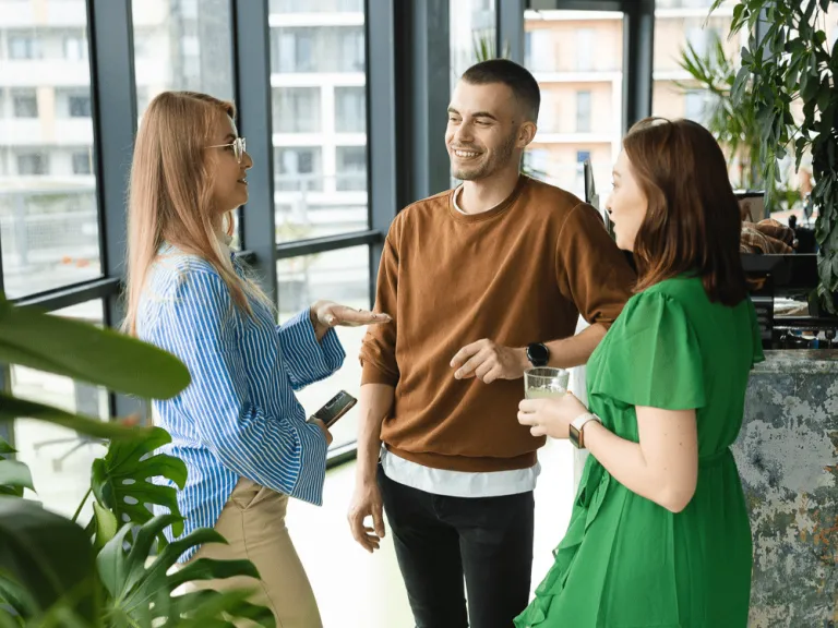 Dyskusyjny Klub Filmowy UD DSW | Specjalne zniżki na bilety dla Studentek i Studentów | Aktualności | Uniwersytet Dolnośląski DSW we Wrocławiu: studenci dyskusja 