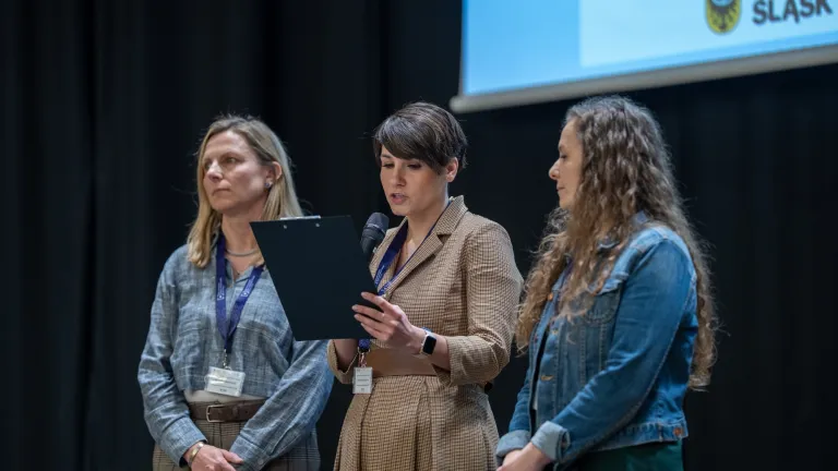 Podsumowanie | Otwarci na siebie: Dolny Śląsk w dialogu o samotności online i offline | Aktualności | Uniwersytet Dolnośląski DSW we Wrocławiu: Otwarci na siebie